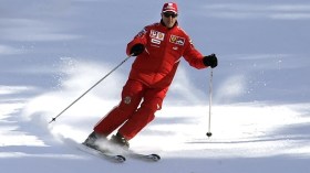 كاهن مزيّف يتسلّل إلى غرفة مايكل شوماخر!