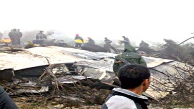 25 corps de victimes du crash de l'avion militaire, non identifiés