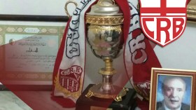 إدارة بلوزداد تكرم عائلة يحيى سعدي صاحب مبادرة تأسيس الفريق