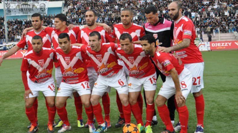 اللاعبون يركزون وينتظرون منحة التأهل ولقاء سطيف قد يكون الأخير لمناد