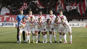 رؤساء ولاعبون سابقون يطالبون ببيع “شباب بلوزداد” لمؤسسة وطنية