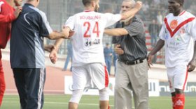 مسيرو بلوزداد يتهمون أطرافا خفية بطرد “حنكوش و لعروم”