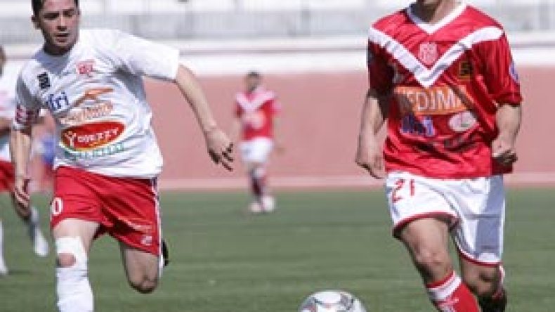 الشباب‭ ‬يلعب‭ ‬بالنار‭..‬‮ ‬والنسر‭ ‬في‭ ‬مباراة‭ ‬التحدي‭ ‬