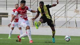 بلوزداد يغرق.. و”الكناري” يتعثر