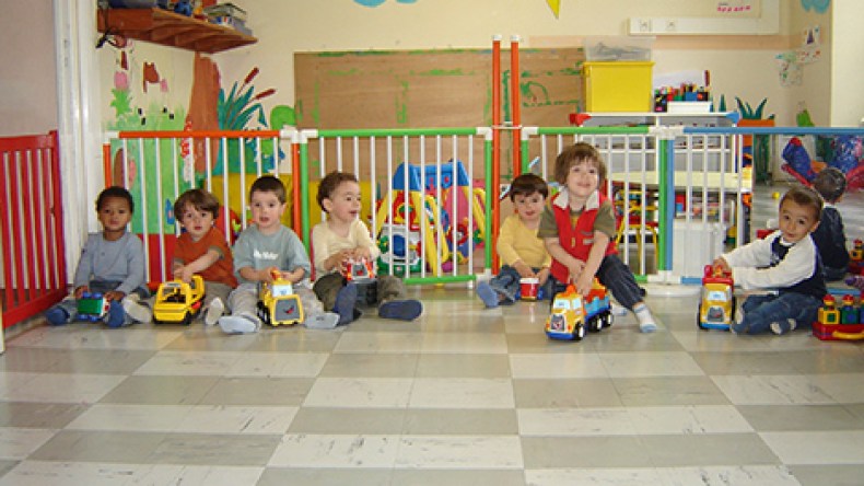 غلق روضات ودور حضانة ارتكبت “جرائم” في حق الأطفال