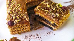 بسكويت بكريمة “الكاوكاو”