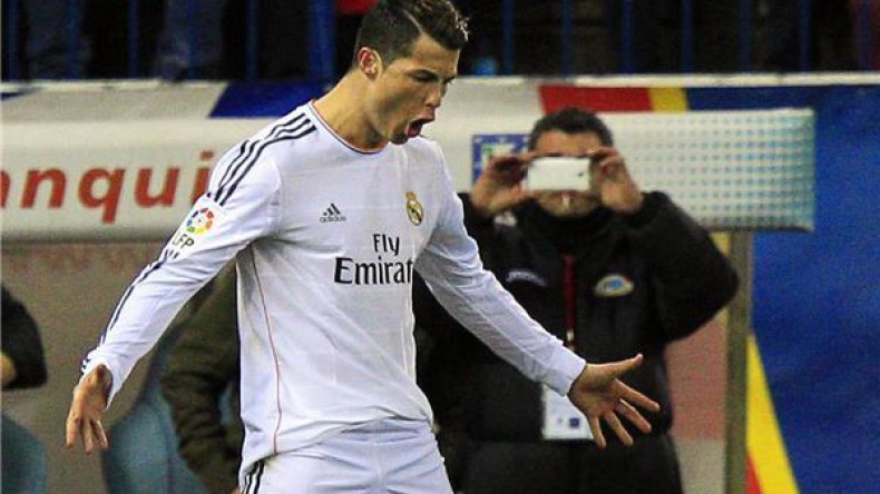 القبض على مشجع الأتليتيكو الذي قذف رونالدو بـ”قداحة”