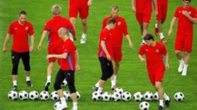 Portugal eye quick route to the last eight
