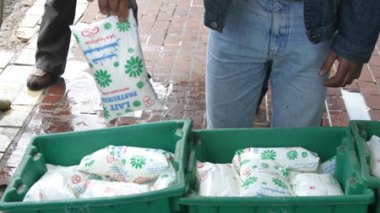 La mafia du lait mine les rues la veille des présidentielles