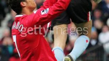 Ronaldo tests United with another hint of a Real deal