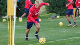 أوّل مباراة لِآدم الوناس مع كروتوني