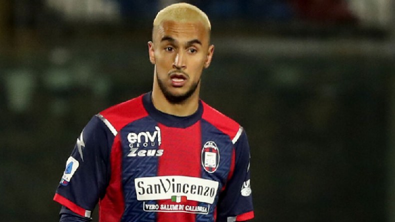 آدم الوناس يعتزم رفع شكوى لدى الأمن الإيطالي