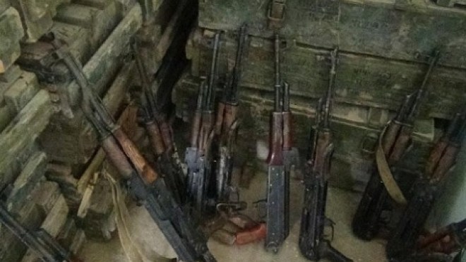 ثوار سوريا يستولون على مستودعات ذخيرة في حلب