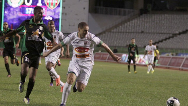 أنصار وإدارة السنافر يحمّلون بنوزة مسؤولية الخسارة أمام العميد