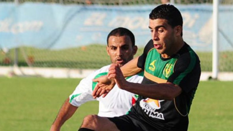 الكنزاري يحل مشكلة السنافر والعميد حول مواجهة البنزرتي