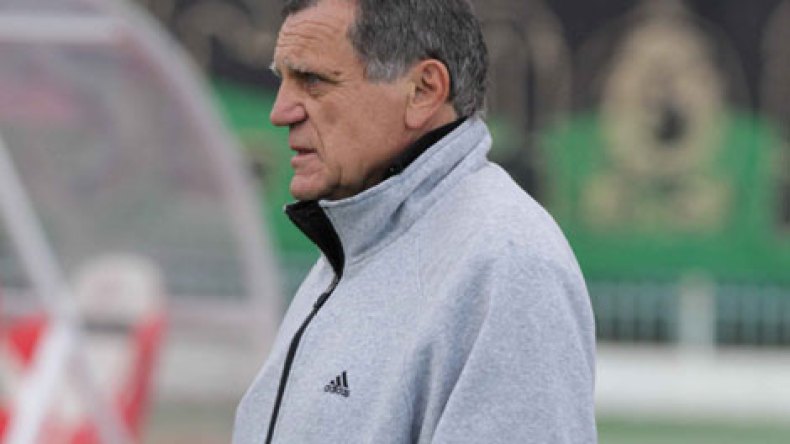 شباب قسنطينة: غارزيتو ينسحب واللاعبون يعودون للتدريبات