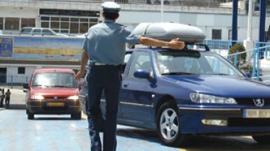 Migrants bring 20,000 cars to Algeria