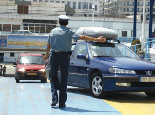 Migrants bring 20,000 cars to Algeria