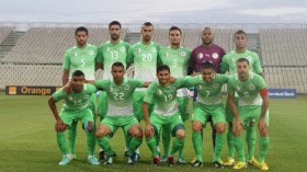 “محاربو الصحراء” يشحنون البطاريات بفوز قبيل مطاردة “نسور قرطاج”