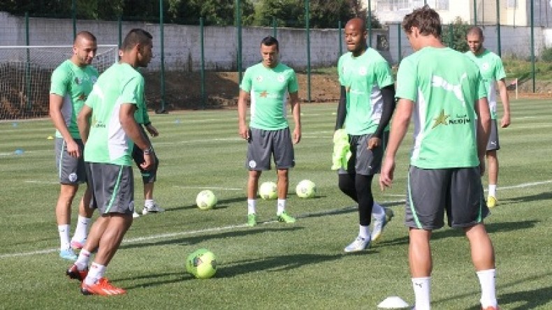 آخر مران لـ “الخضر” قبيل سفرية البنين