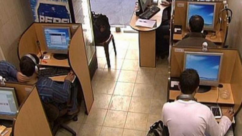 ليال بيضاء في مقاهي الانترنت بـ 200  دينار