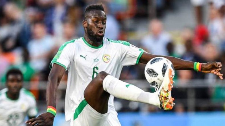 ضربة موجعة للاعبٍ مُنافسٍ للجزائر