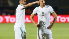 محرز وبونجاح ثاني أفضل اللاعبين العرب