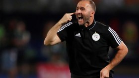 بلماضي سيكرر الإنجاز الذي حققه مع العنابي القطري