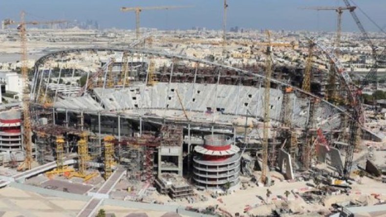 تقرير أسود عن عمّال منشآت مونديال 2022 بقطر