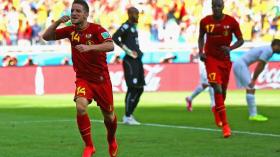 لاعب بلجيكي يجبر والده على تحليق الشارب!؟