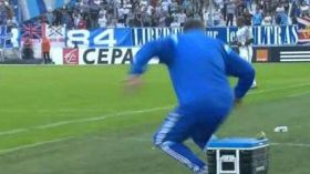 لمّا يجلس مدرب مرسيليا فوق الجمر!