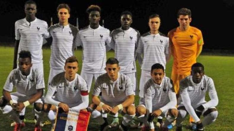 موهبتان من أصول جزائرية تمنح أشبال فرنسا فوزا أوروبيا