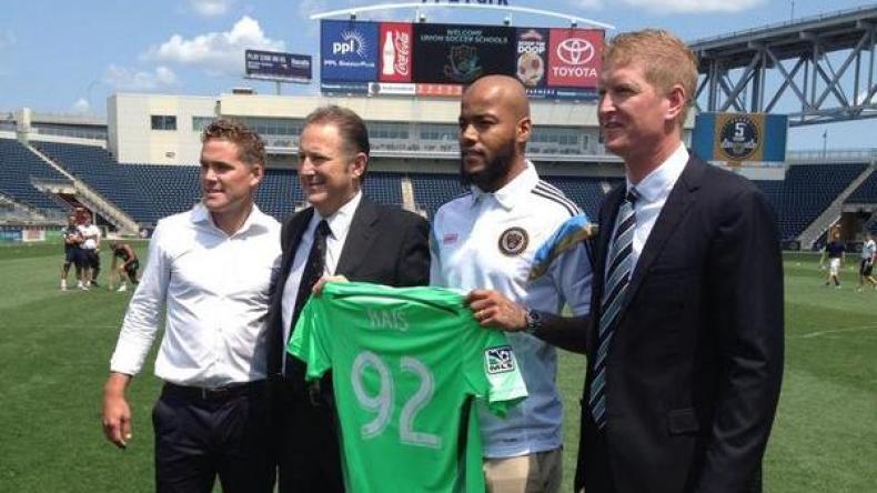 رسميا.. مبولحي في اتحاد فيلاديلفيا الأمريكي