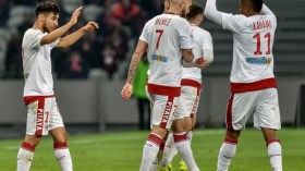 هدفان خُرافيان لـ “آدم الوناس”