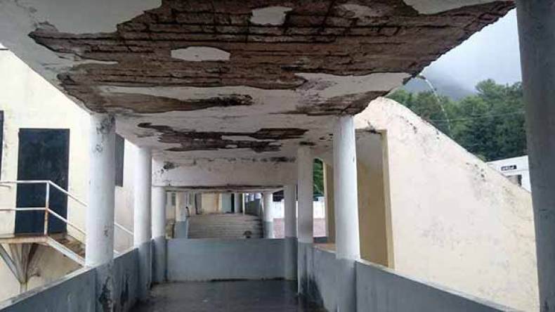 شبح الموت يطارد التلاميذ في مدارس آيلة للسقوط ببجاية