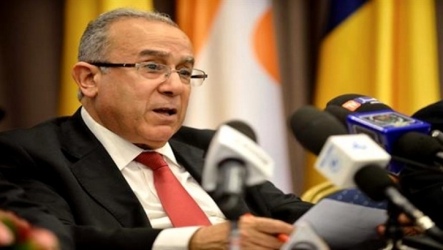 Réunion à Alger des pays voisins de la Libye lors de la 17e conférence des Non-alignés
