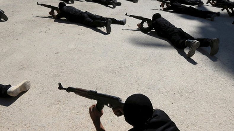 “داعش” درب 400 مقاتل لشن هجمات دموية في أوروبا