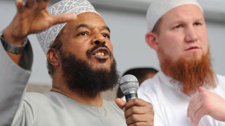 اعتقال داعية إسلامي كندي في الفيليبين لترحيله إلى بلاده