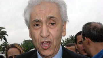 التمرة والعرجون!