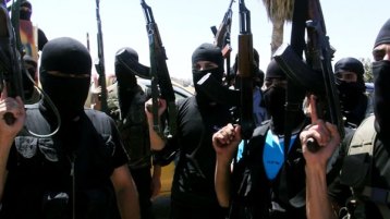 خلافة “داعش” للسلف “غلاديو”