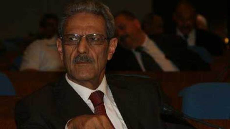 دعدوعة يجتمع بمعارضي سعداني في الوادي