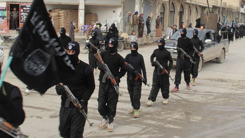 3 ملايين دولار لمن يقدم معلومات عن قناص داعش