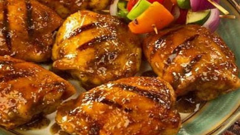 دجاج مشوي بنكهة الليمون