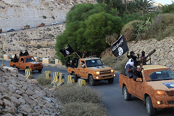 Security Services Dismantle A Cell To Recruit Youth In ISIS Via Facebook