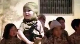 في تسجيل بعنوان “فاستبقوا الخيرات”.. “داعش” يستعرض أطفالا مقاتلين