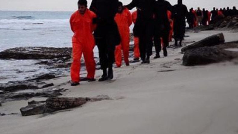 تفاصيل اللحظات القاسية الأخيرة قبل ذبح الأقباط