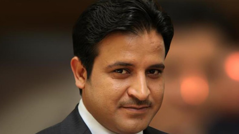 الظفيري يستقيل من الجزيرة