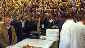 شركات إماراتية تسعى لاستيراد تمور ومنتجات فلاحية جزائرية