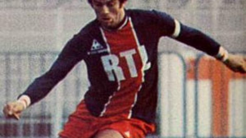 دحلب ثاني أحسن لاعب في تاريخ نادي باريسان جيرمان