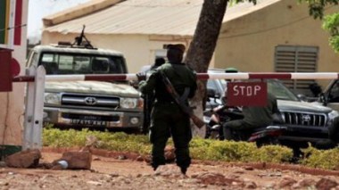 Mali: début d'un sommet de chefs d’État ouest-africains à Dakar